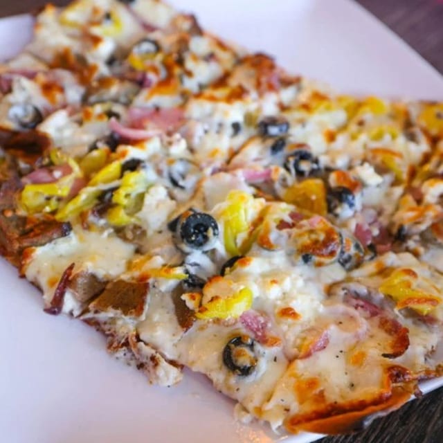 Greek Pizza Lavash.