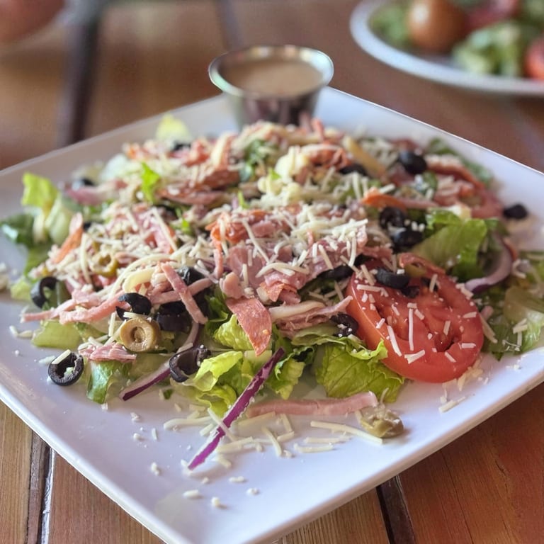 Delicious Antipasto Salad