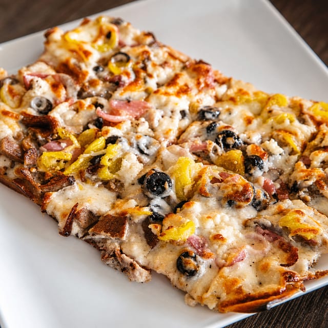 Greek Pizza Lavash.